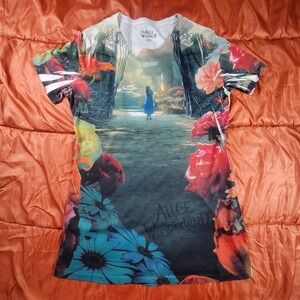 Disney Alice in Wonderland All Over Print T-Shirt XL‎ Made in USA Vintage 2010